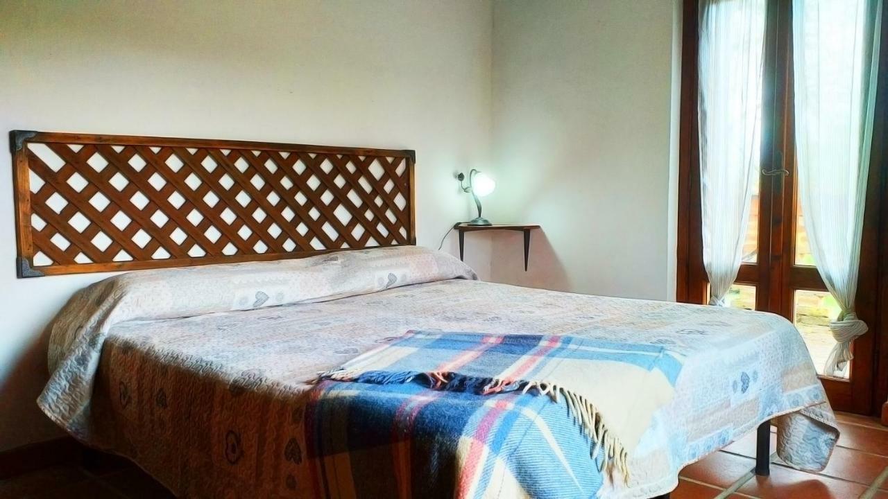 La Vecchia Fornace Guest House กอร์โตนา ภายนอก รูปภาพ