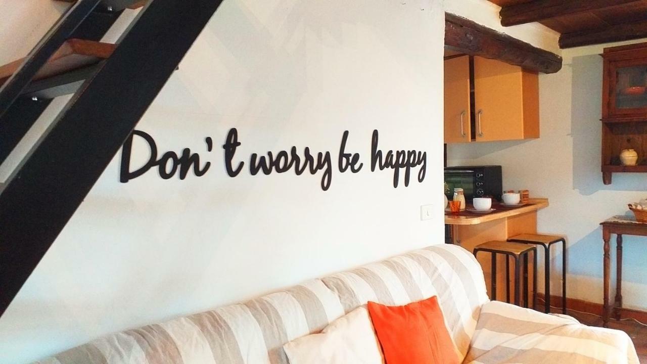 La Vecchia Fornace Guest House กอร์โตนา ภายนอก รูปภาพ